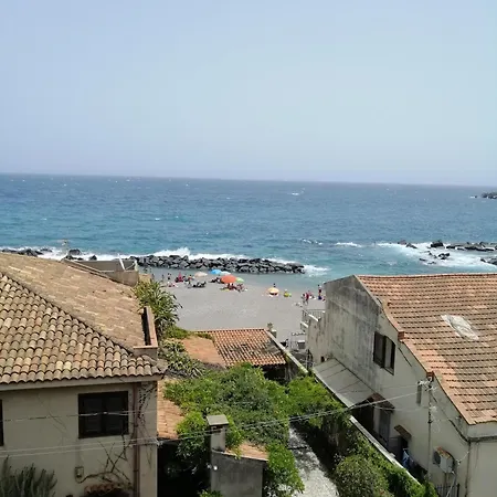 Casa 1 Sole - Mare - Montagna - Con Terrazza Panoramica Daire