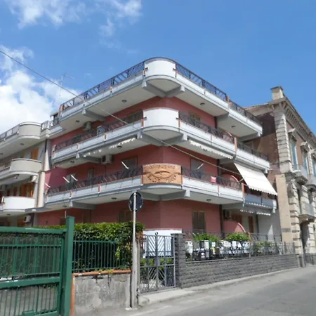 Appartement Casa 1 Sole - Mare - Montagna - Con Terrazza Panoramica *