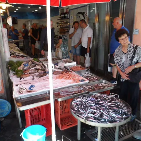 Casa 1 Sole - Mare - Montagna - Con Terrazza Panoramica Daire