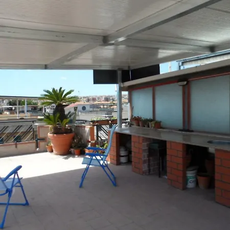 Casa 1 Sole - Mare - Montagna - Con Terrazza Panoramica Daire *